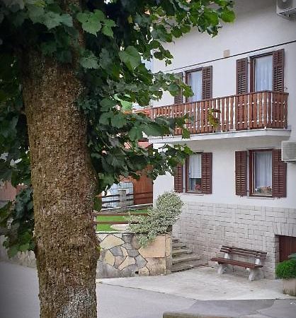Apartment Pri Damijanu Ponikve Dış mekan fotoğraf